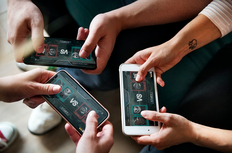 multiplayer mobile game